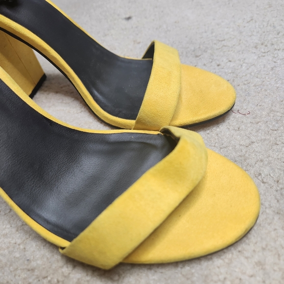 ASOS Block Sandal Ankle Strap Heel Yellow Size 7 - Picture 3 of 7